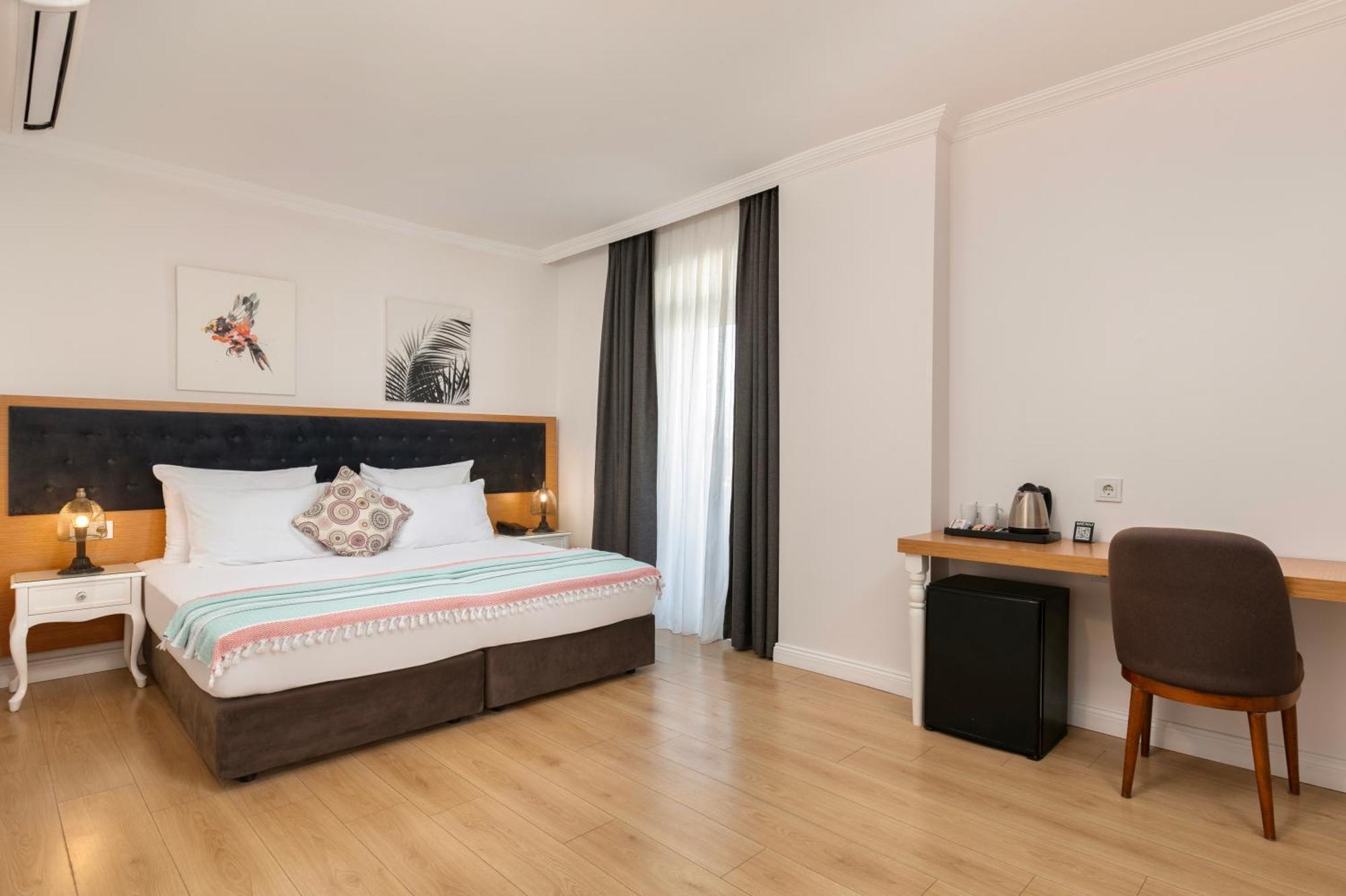 Azuu Boutique Hotel Анталья Экстерьер фото