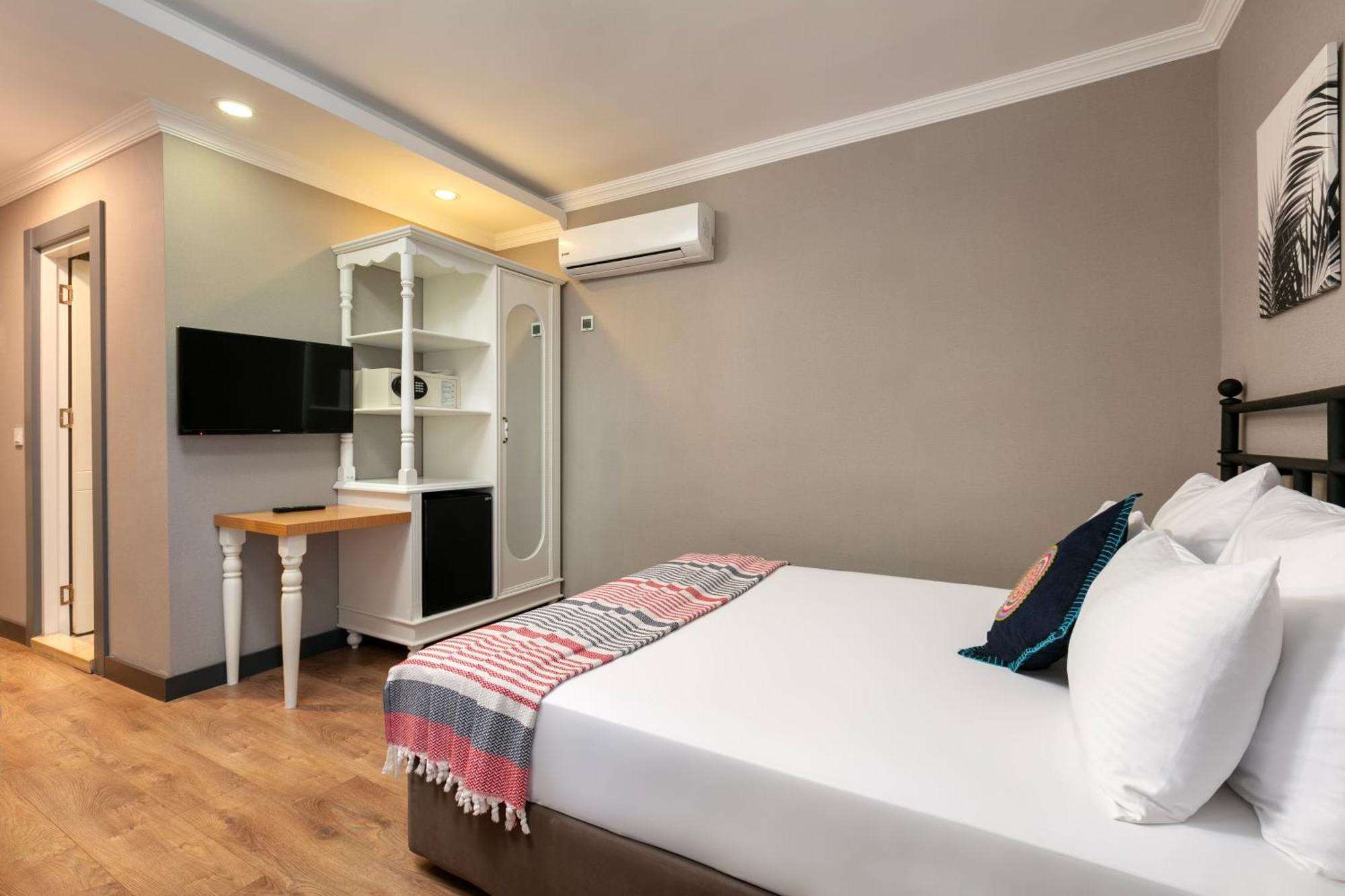 Azuu Boutique Hotel Анталья Экстерьер фото