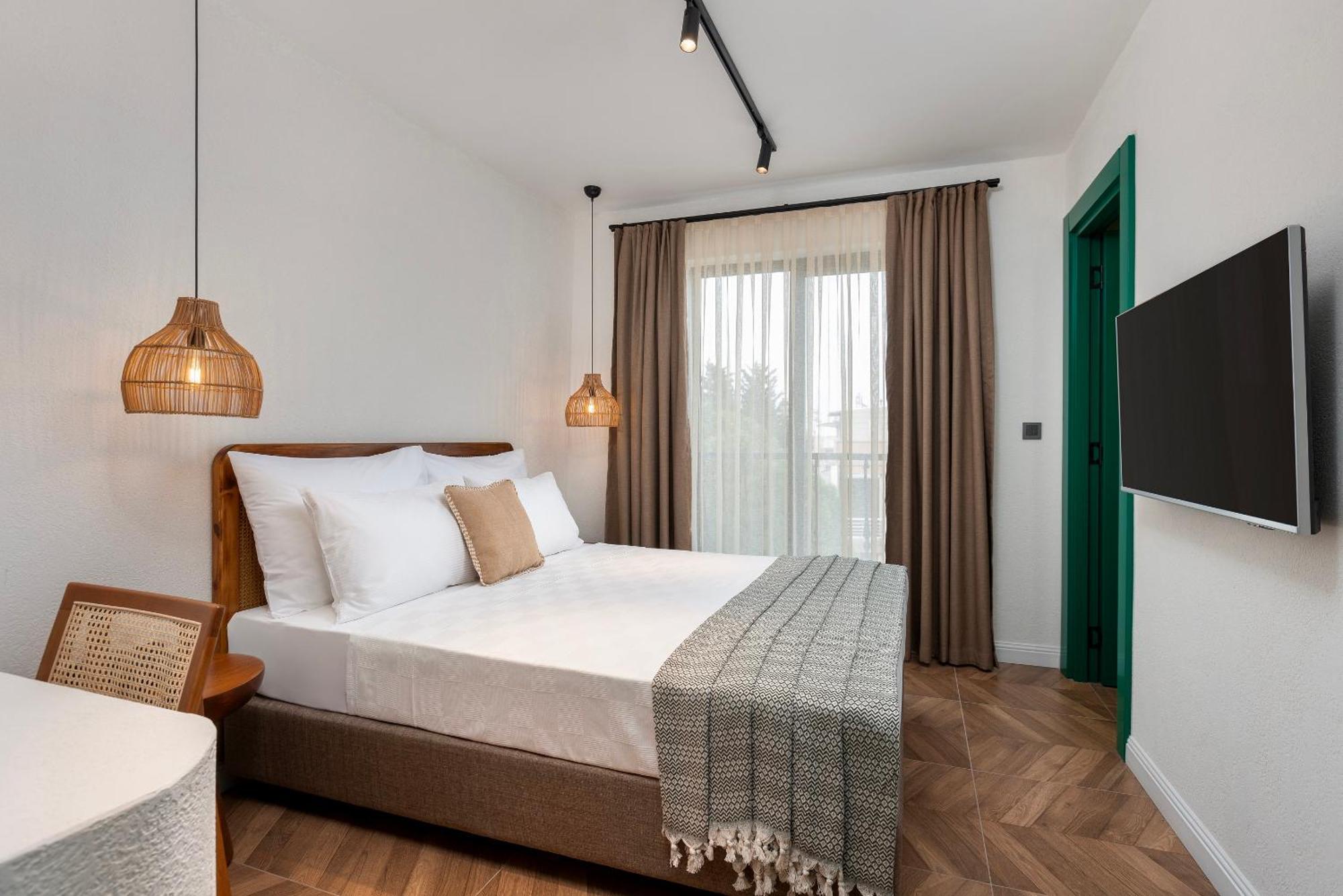 Azuu Boutique Hotel Анталья Экстерьер фото